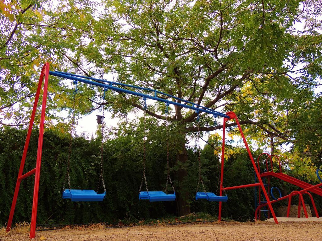 Alojamiento Macarena Burunchel ภายนอก รูปภาพ